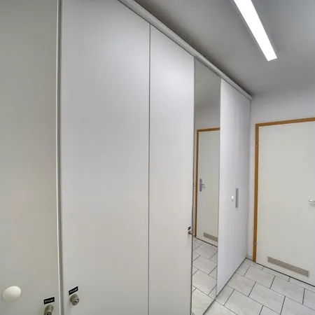 - Haus F, App 0f0606 Apartment *