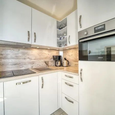Appartement - Haus F, App 0f0606 *
