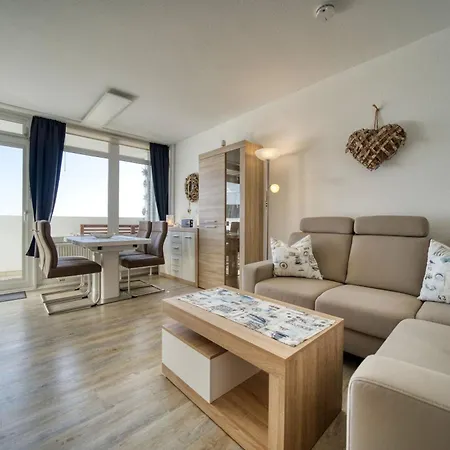 - Haus F, App 0f0606 Appartement *